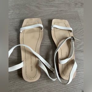 Mari Giudicelli white sandals